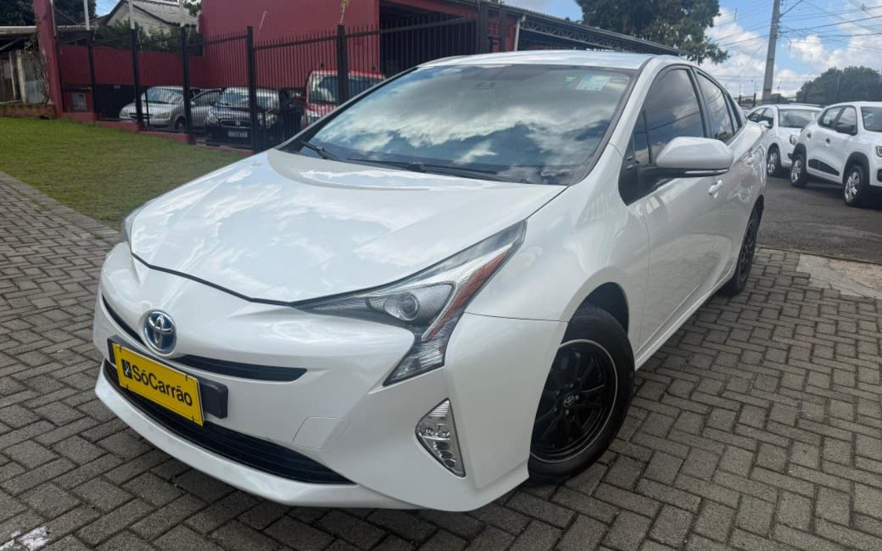 Toyota Prius 1.8 16V 5p Aut. (Híbrido) na cor Branco em Curitiba / PR - 973555