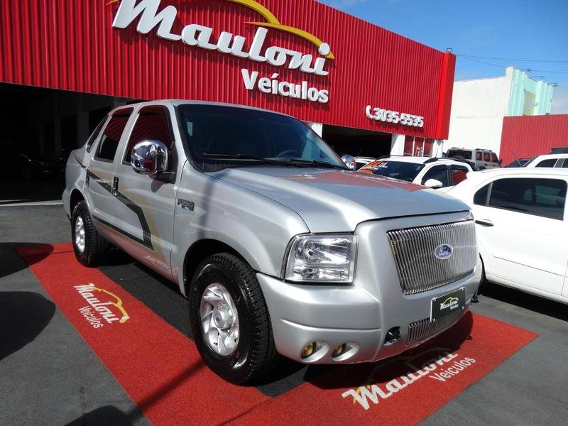 Ford F-250 Tropical SL/ Van T.Diesel (todas) na cor Prata em São José dos Pinhais / PR - 974434