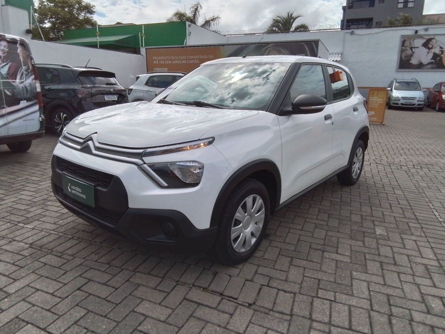 Citroën C3 Live Pack 1.0 Flex 6V 5p Mec. na cor Branco no Gravataí / RS - 975462