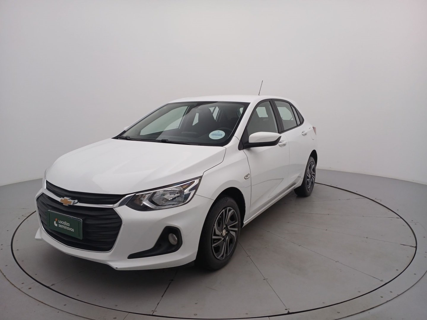 Chevrolet Onix HATCH LT 1.0 12V TB Flex 5p Mec. na cor Branco em Pato Branco / PR - 975662