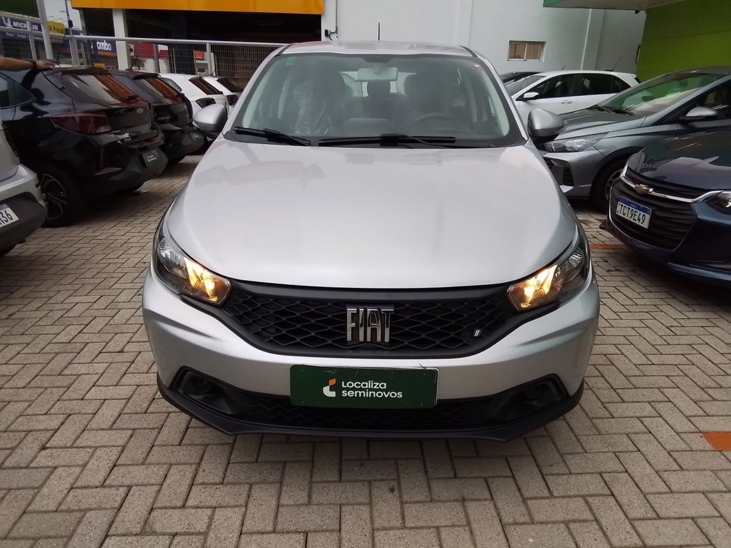 Fiat Argo DRIVE 1.0 6V Flex na cor Prata em São José / SC - 976893