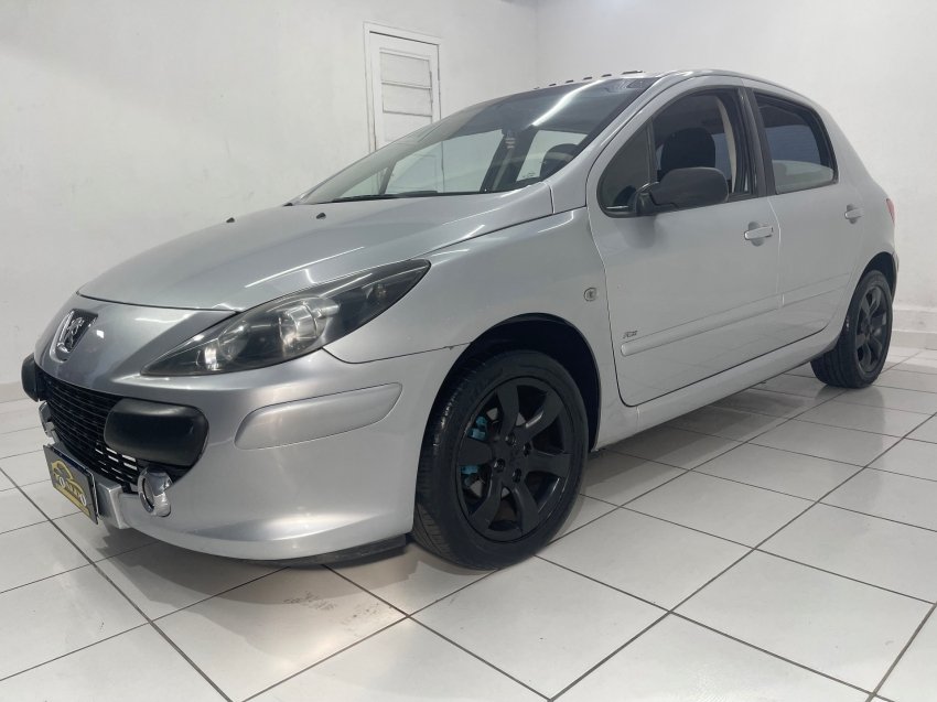 Peugeot 307 Soleil/ Presence 1.6/1.6 Flex 16V 5p na cor Prata em Curitiba / PR - 977926