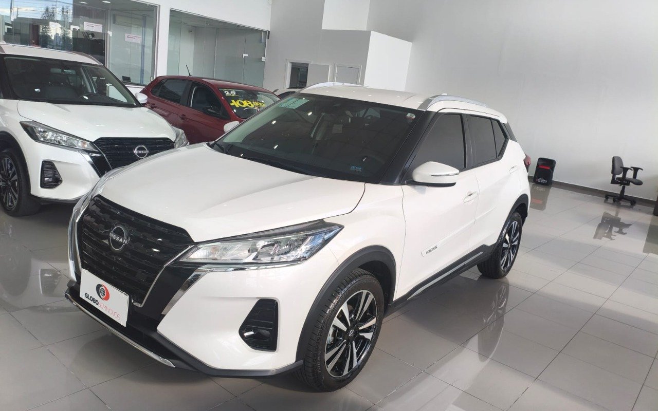 Nissan KICKS Play Advance Plus 1.6 16V Flex Aut na cor Branco em São José dos Pinhais / PR - 978028