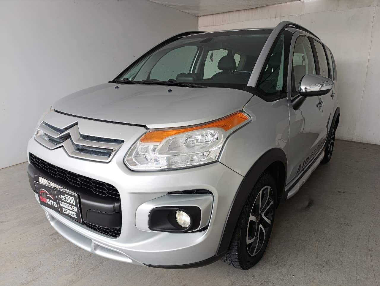 Citroën DS5 1.6 Be Chic Turbo 16V 5p Aut. na cor Prata no Porto Alegre / RS - 978056