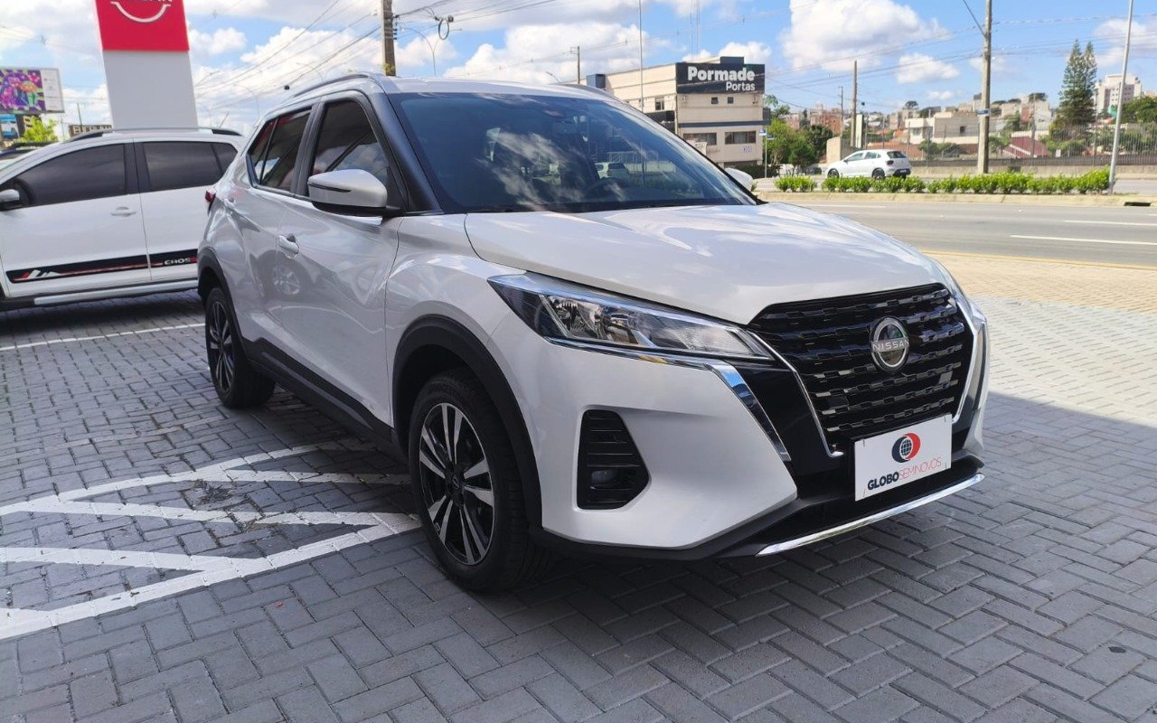 Nissan KICKS Advance 1.6 16V Flex Aut. na cor Branco em São José dos Pinhais / PR - 978144