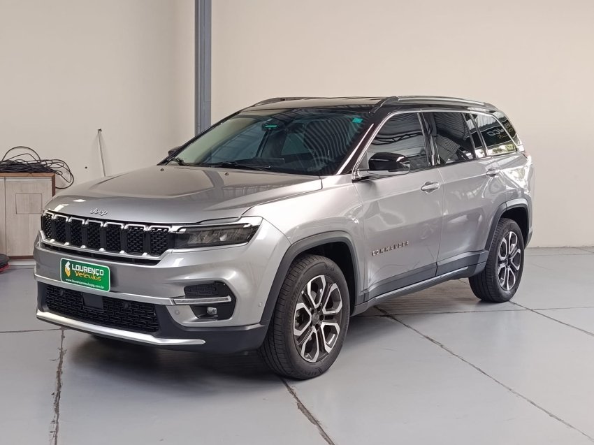 Jeep Commander Limited T270 1.3 TB Flex Aut. na cor Prata em Ponta Grossa / PR - 978156