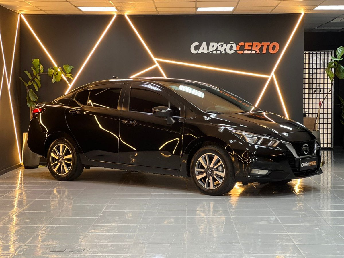 Nissan VERSA Advance 1.6 16V Flex Aut. na cor Preto no Novo Hamburgo / RS - 978376