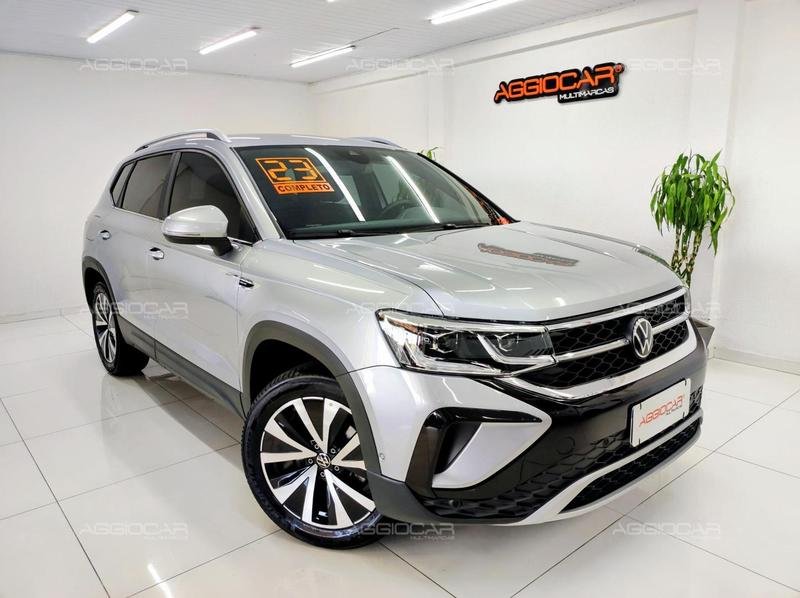 Volkswagen Taos Highline 1.4 250 TSI Flex Aut. na cor Prata em Campo Largo / PR - 978792