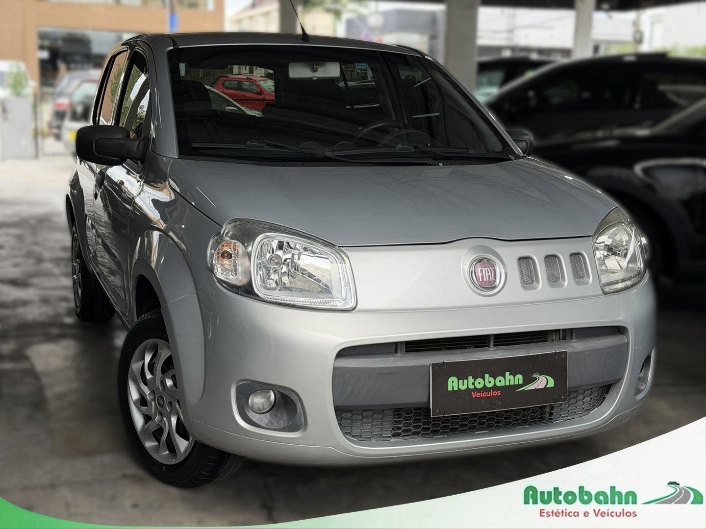 Fiat Uno VIVACE/RUA 1.0 EVO Fire Flex 8V 5p na cor Prata em Joinville / SC - 978850