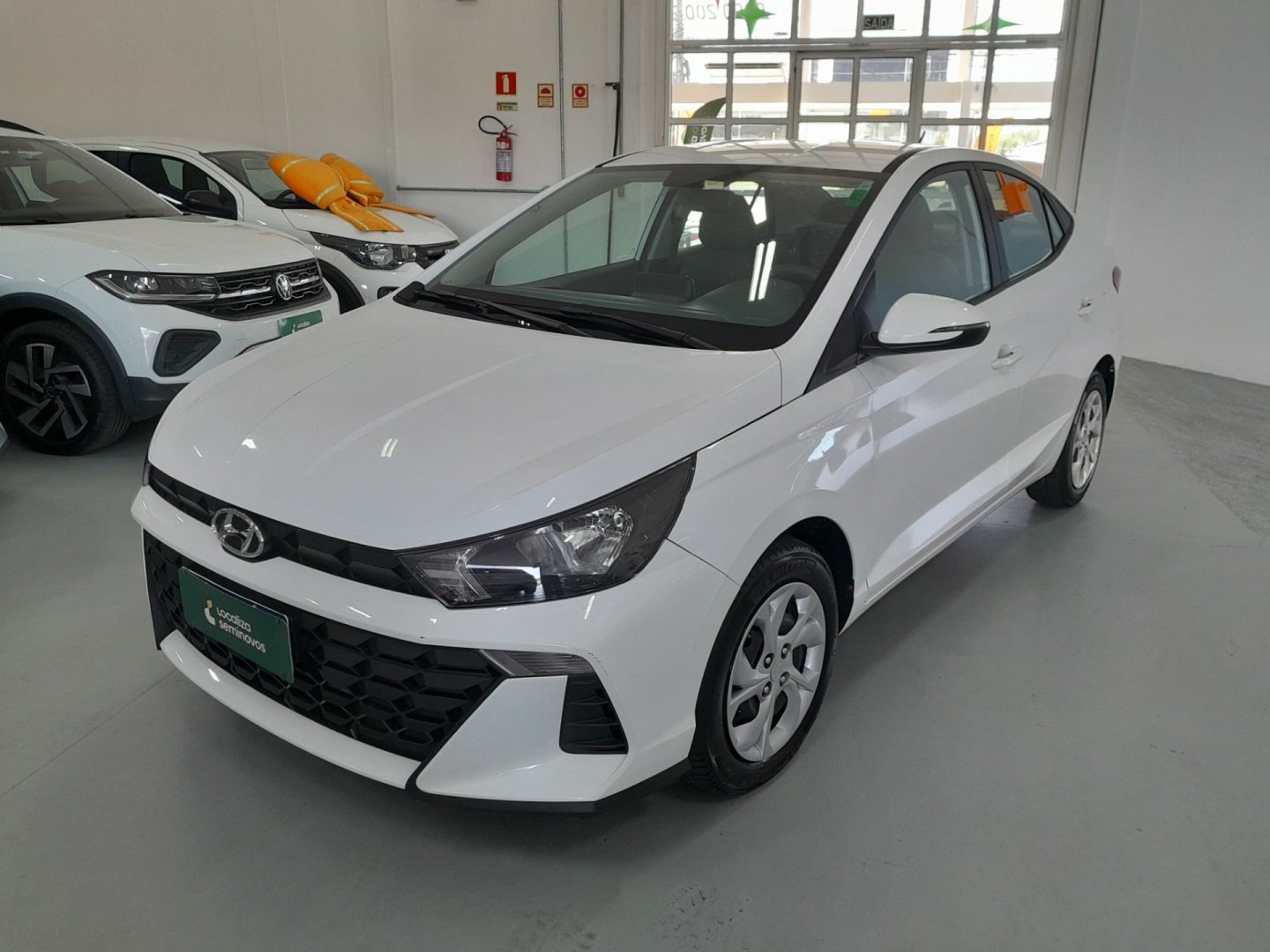 Hyundai HB20S Comfort Plus 1.0 Flex 12V Mec. na cor Branco no Gravataí / RS - 978953