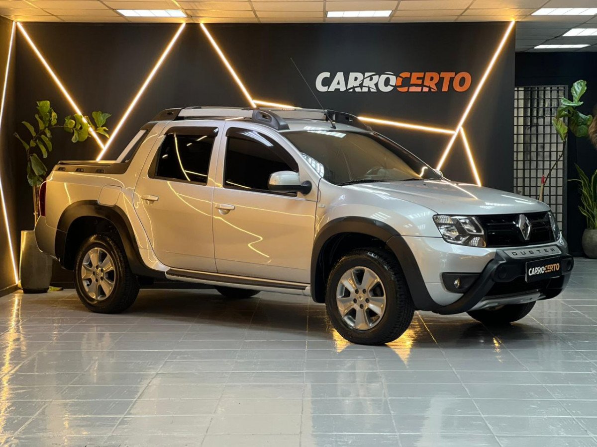 Renault Duster Oroch Dyna. 1.6 Flex 16V Mec. na cor Prata no Novo Hamburgo / RS - 979793