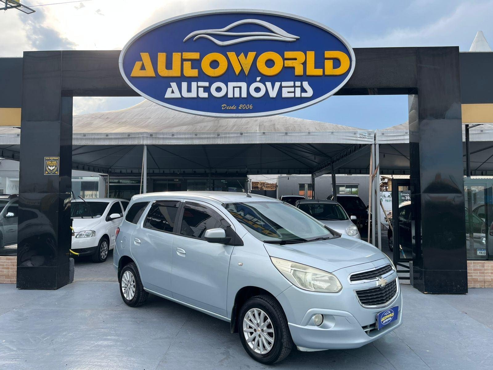 Chevrolet Spin LT 1.8 8V Econo.Flex 5p Mec. na cor Prata em Palhoça / SC - 979970