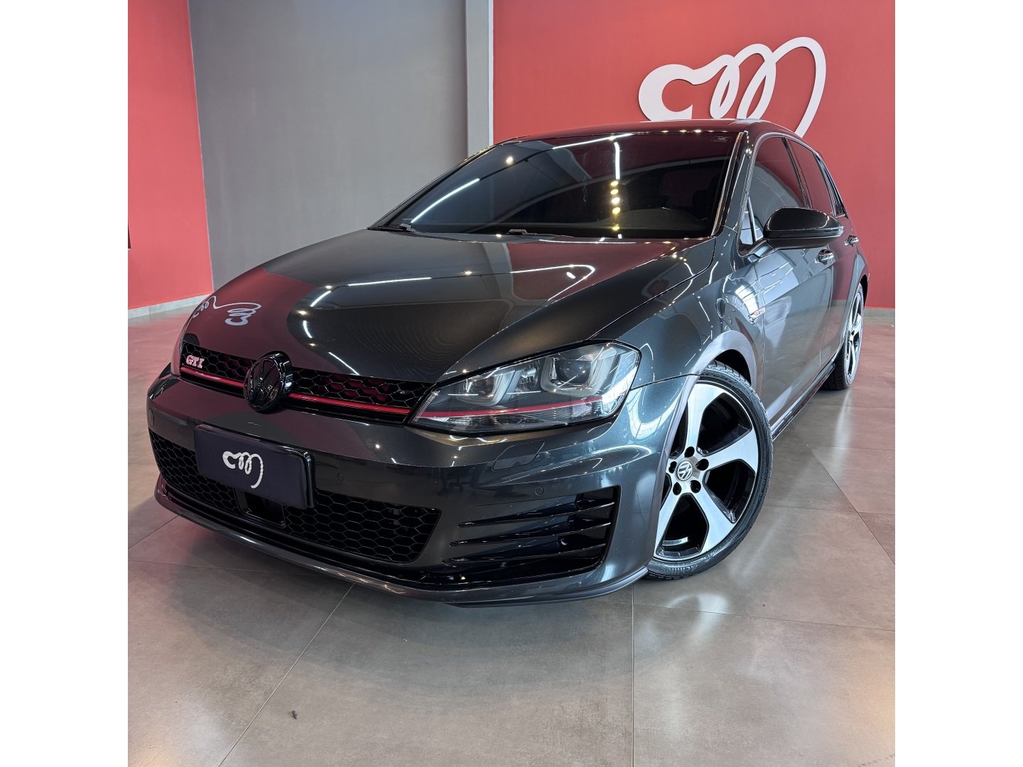 Volkswagen Golf GTi 2.0 na cor Cinza em Ponta Grossa / PR - 980067