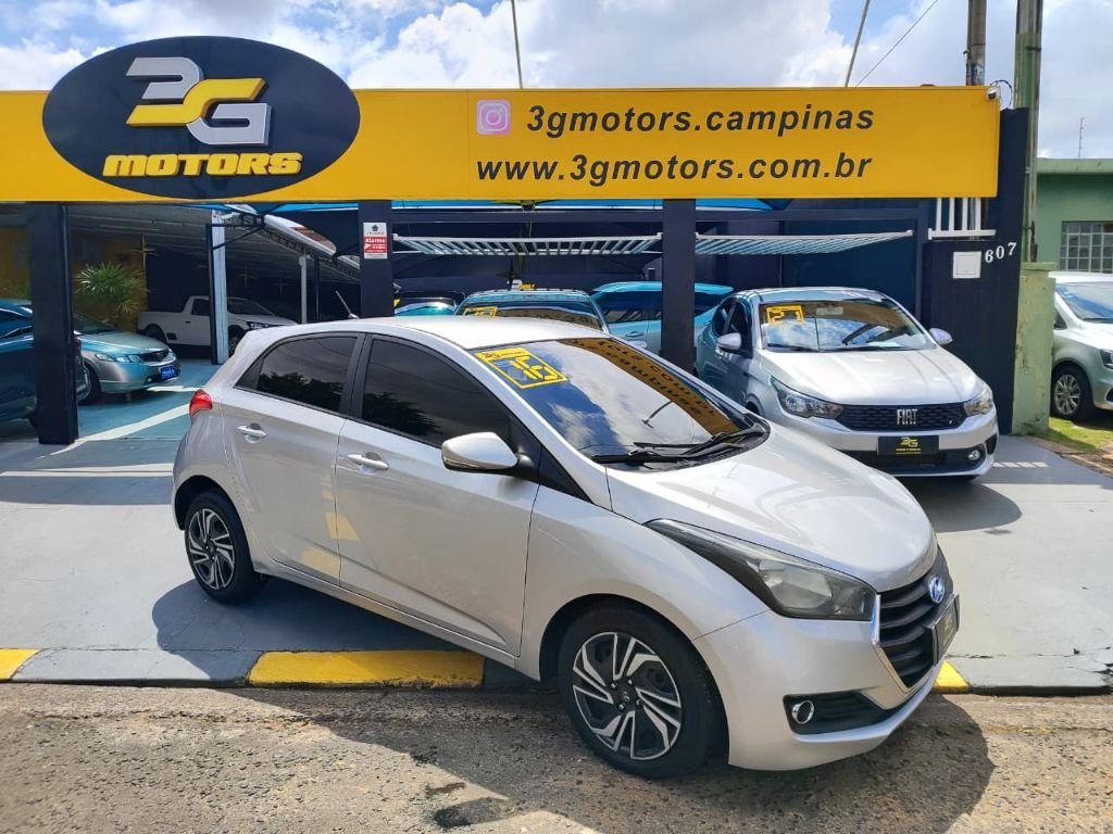 Hyundai HB20 Comf./C.Plus/C.Style 1.0 Flex 12V na cor Prata em Campinas / SP - 980294