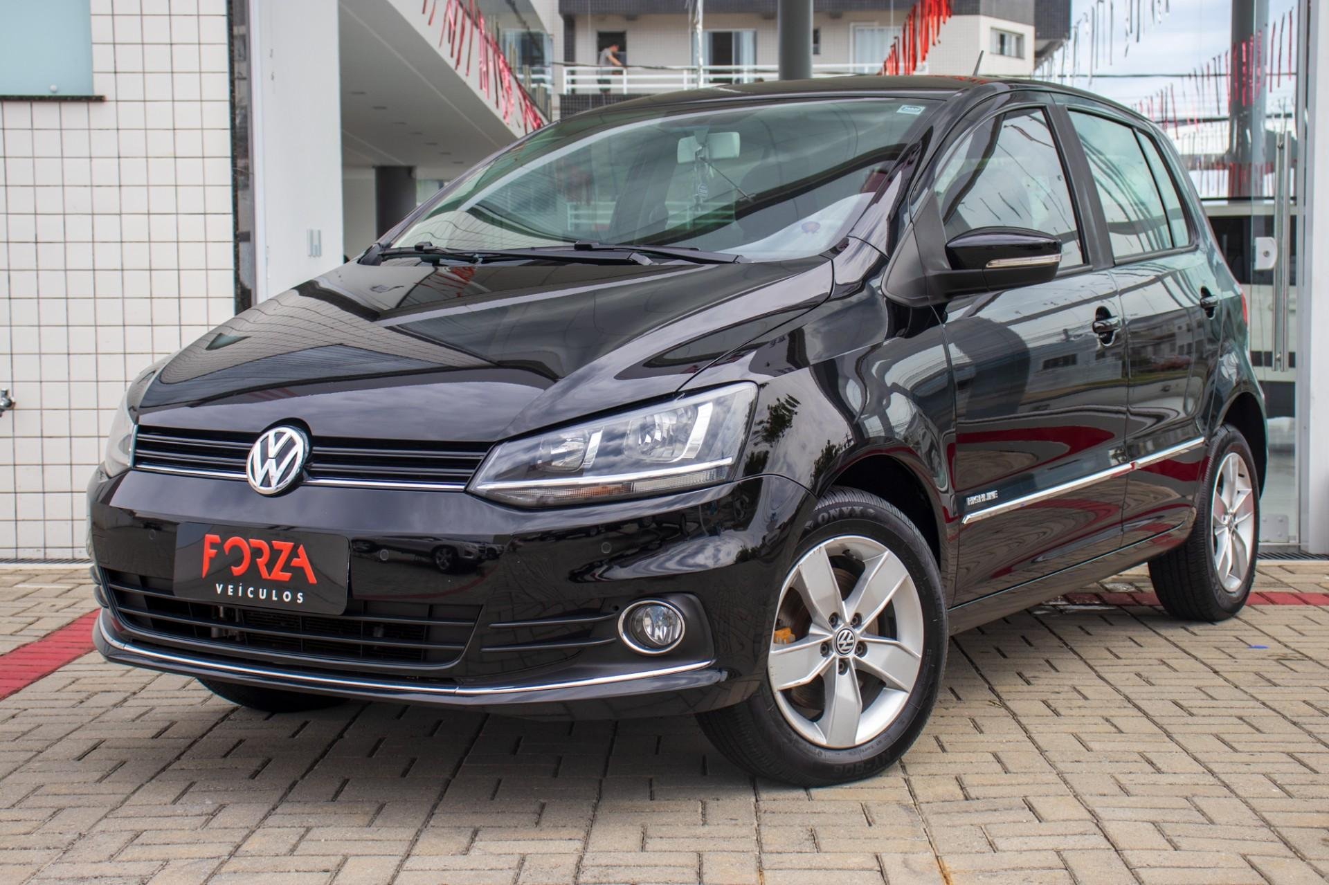 Volkswagen Fox Highline1.6 Flex 16V 5p na cor Preto em São Mateus do Sul / PR - 980370