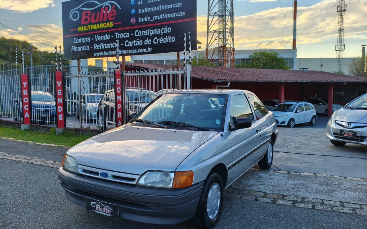 Ford Escort GL 1.8i / 1.8 na cor Prata em Curitiba / PR - 981093