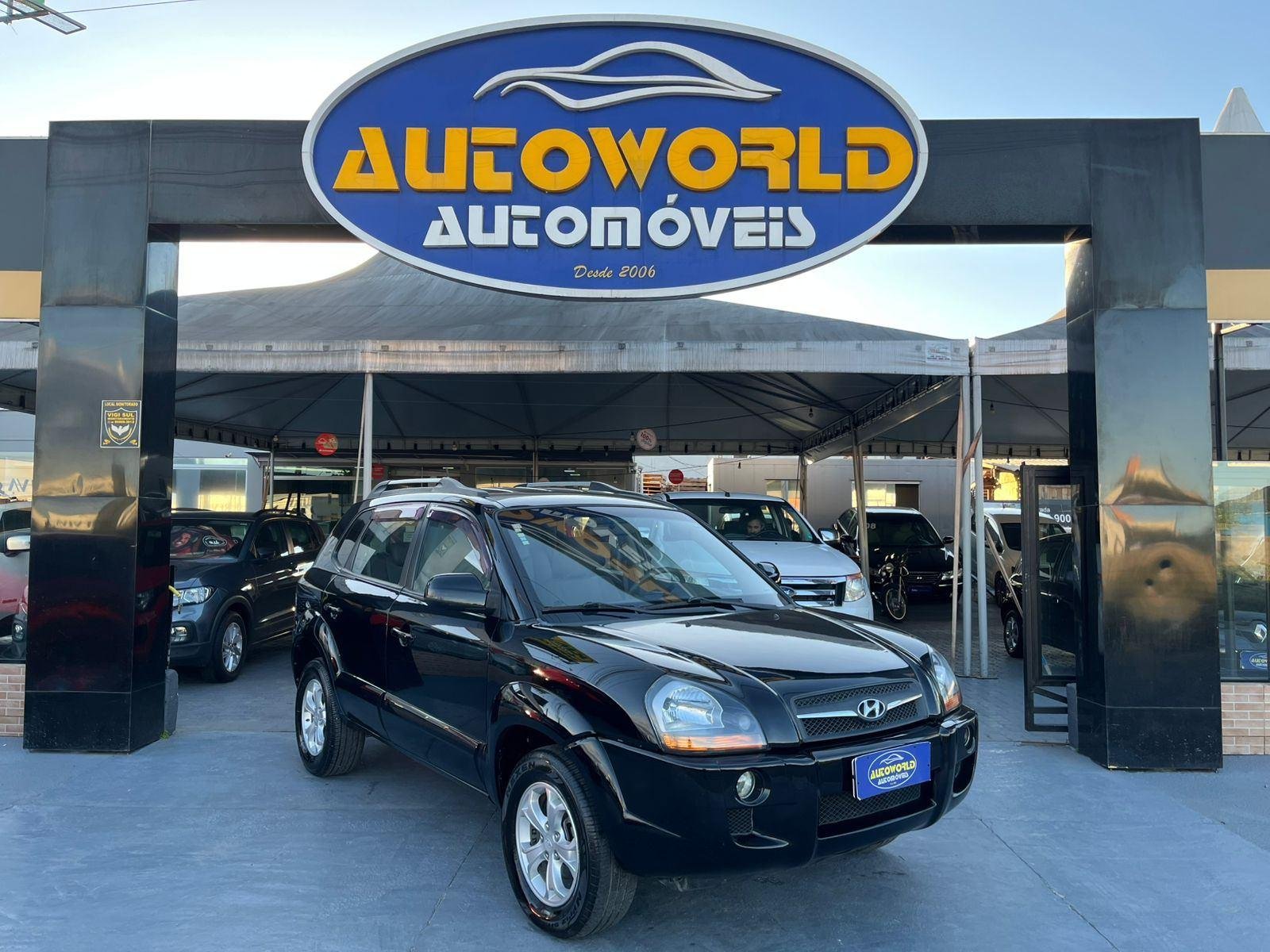 Hyundai Tucson 2.0 16V Flex Mec. na cor Preto em Palhoça / SC - 981261