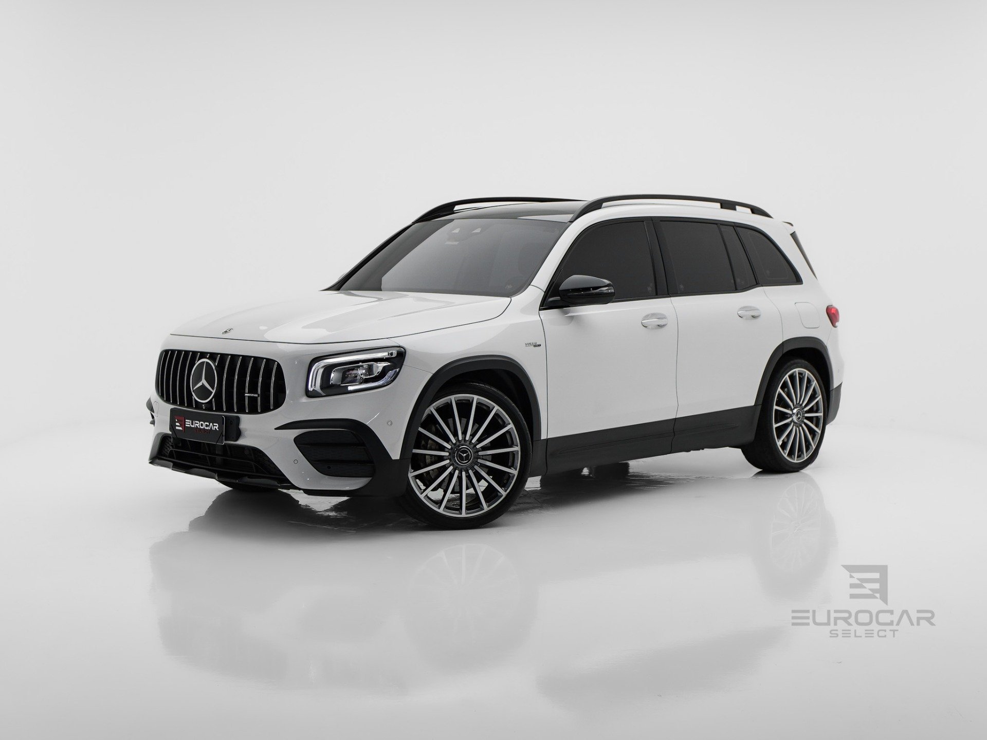 Mercedes-Benz GLB-35 AMG 4MATIC 2.0 Turbo Aut. na cor Branco em Curitiba / PR - 981440