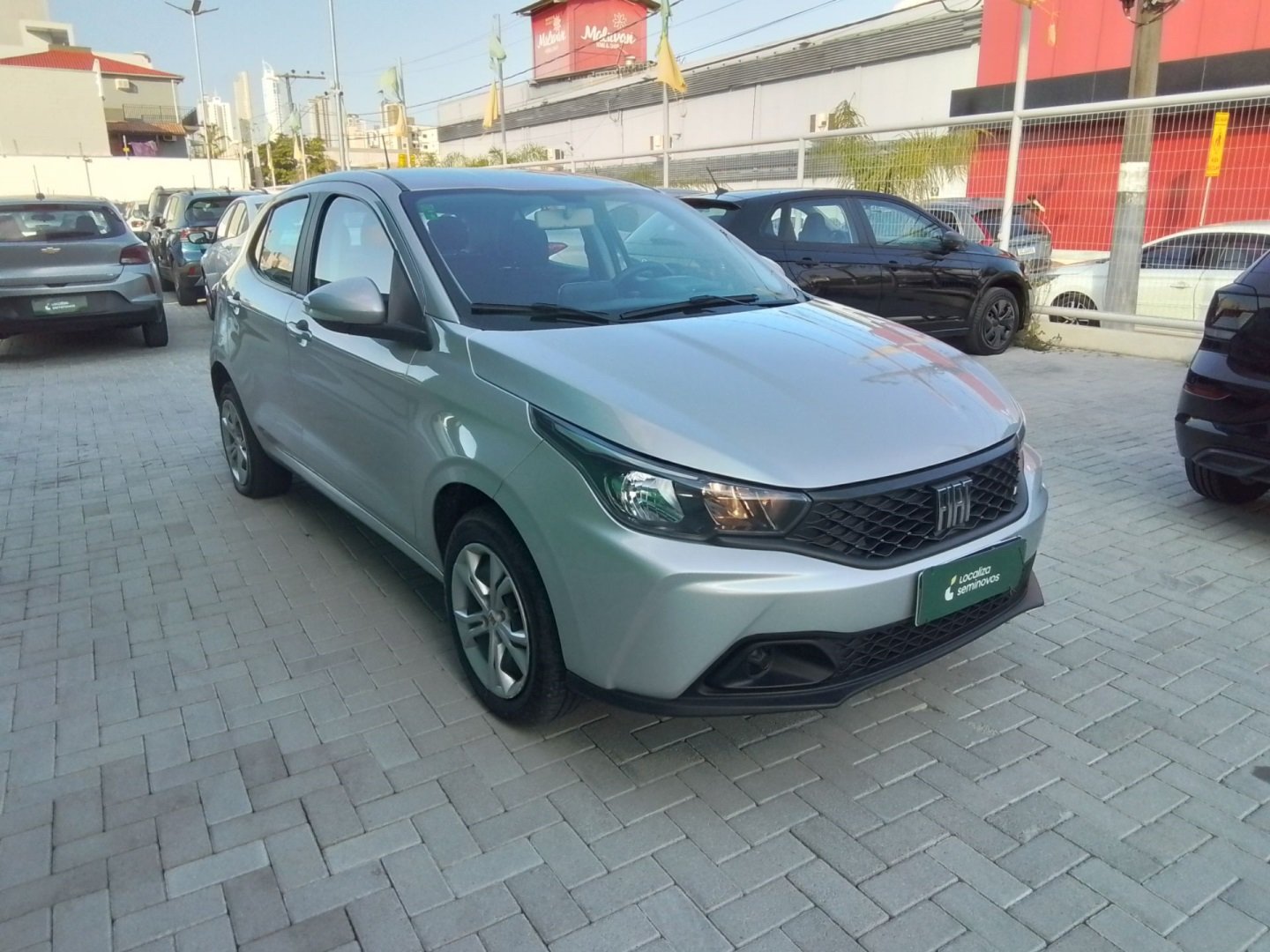 Fiat Argo DRIVE 1.0 6V Flex na cor Prata em Itajaí / SC - 982118