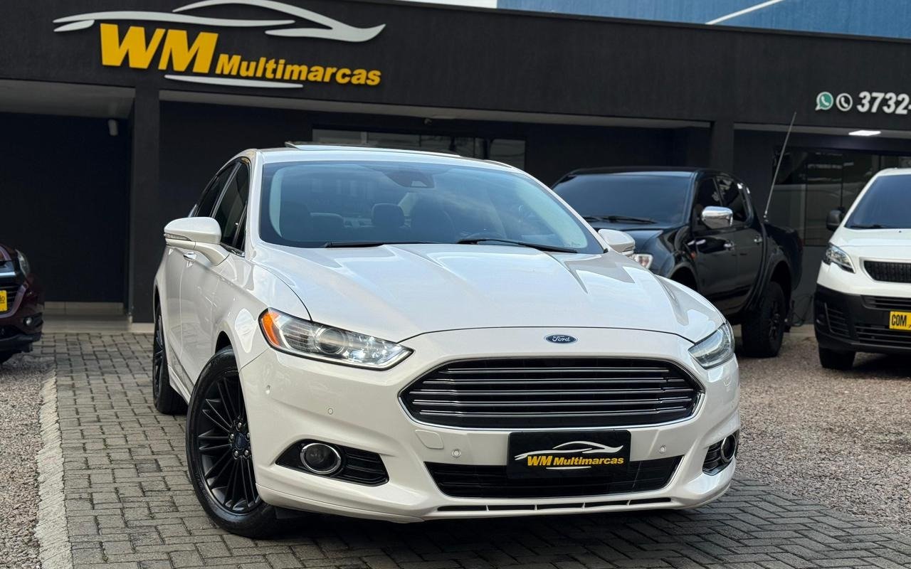 Ford Fusion Titanium 2.0 GTDI Eco. Awd Aut. na cor Branco em Pinhais / PR - 982927