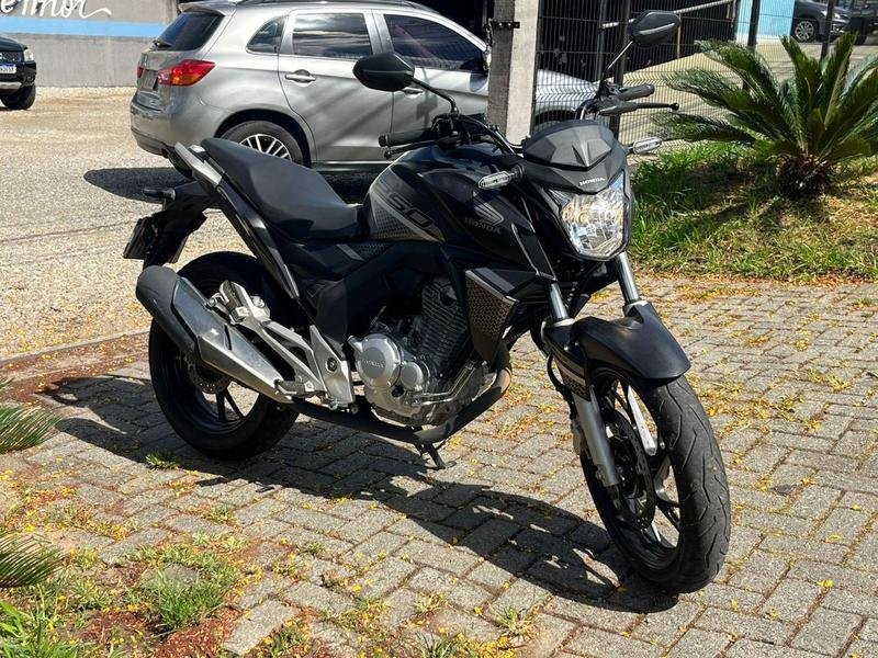 Honda CBX 250 TWISTER  na cor Cinza em Curitiba / PR - 983257