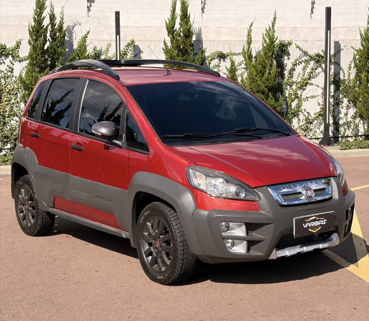 Fiat Idea Advent./ Adv.LOCKER 1.8 mpi Flex 5p na cor Vermelho em Ponta Grossa / PR - 983316