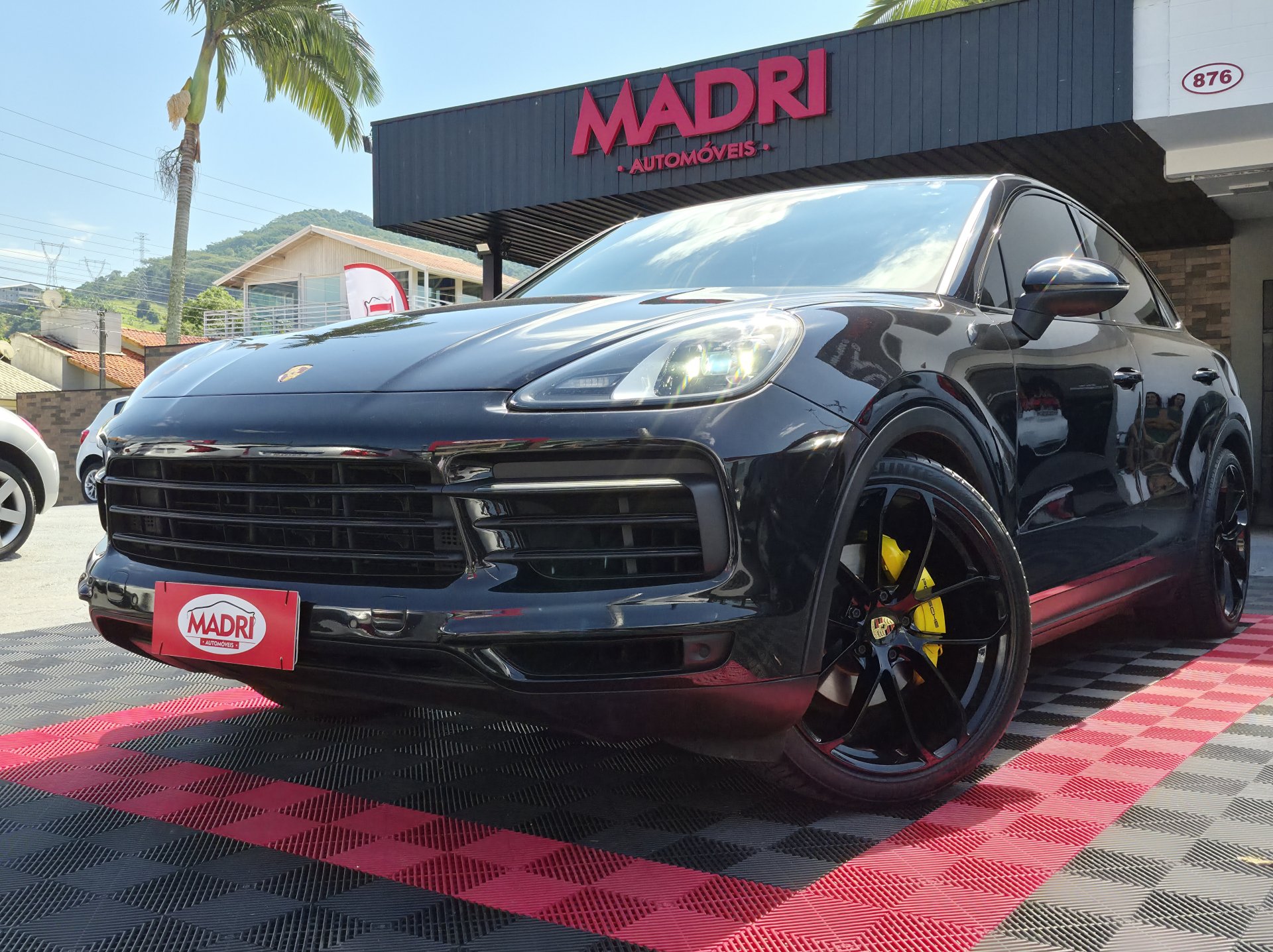 Porsche Cayenne Coupe 3.0 V6 (Híbrido) na cor Preto em Palhoça / SC - 984875