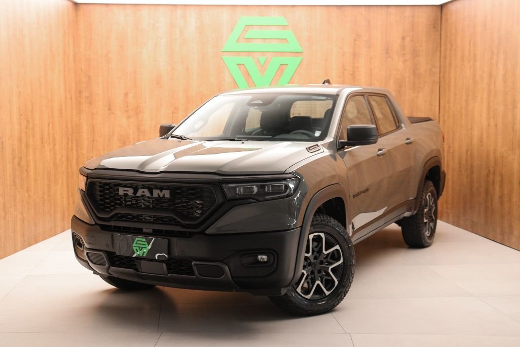 RAM Rampage REBEL 2.2 TB CD 4X4 Diesel Aut. na cor Cinza em São José / SC - 984997