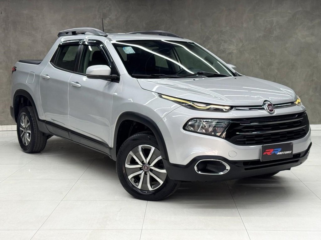 Fiat Toro Freedom 1.8 16V Flex Aut. na cor Prata em Colombo / PR - 985079