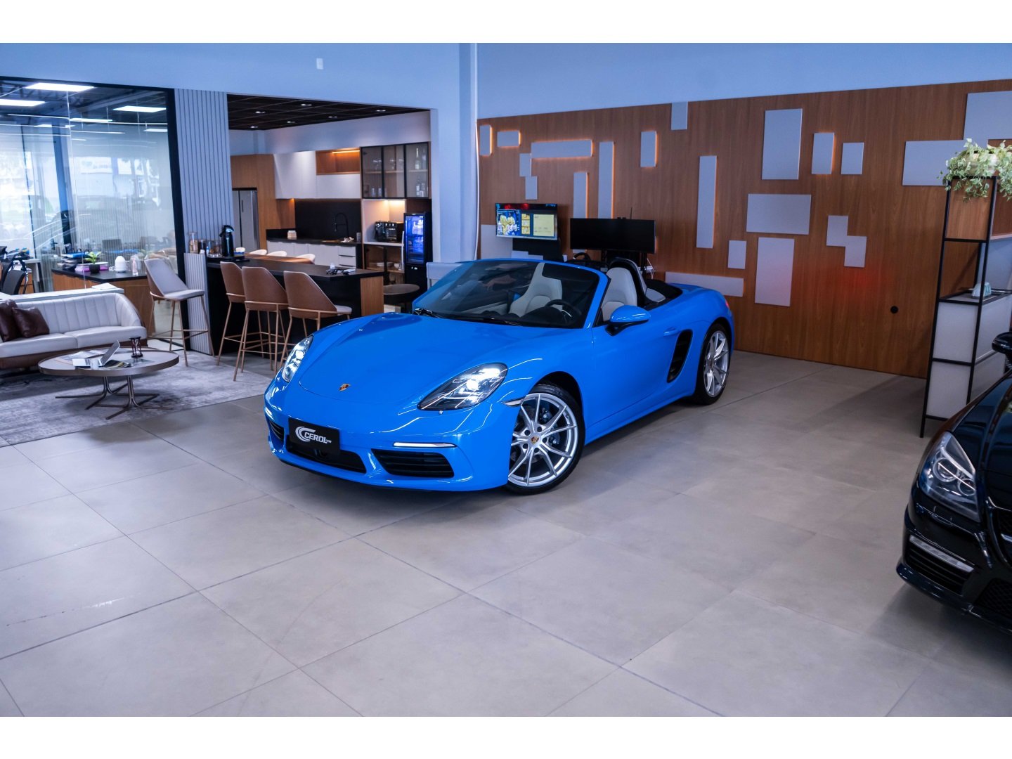 Porsche 718 Boxster 2.0 300cv na cor Azul em Palhoça / SC - 985186