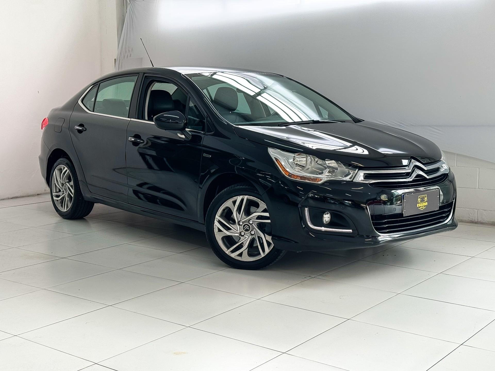 Citroën C4 Lounge Exclusive 1.6 Turbo 4p Aut. na cor Preto em São José / SC - 985215