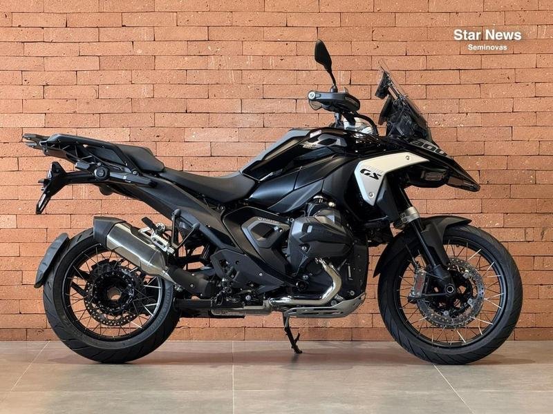 BMW R 1300 GS  na cor Preto em Curitiba / PR - 985529