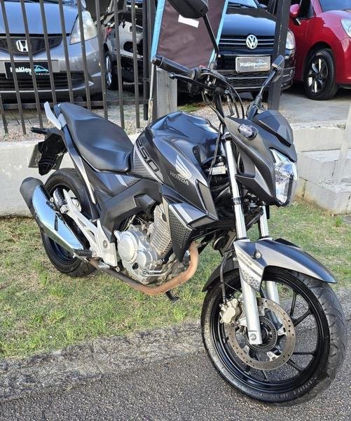 Honda CB 250 TWISTER/FLEXONE  na cor Cinza em Curitiba / PR - 985797