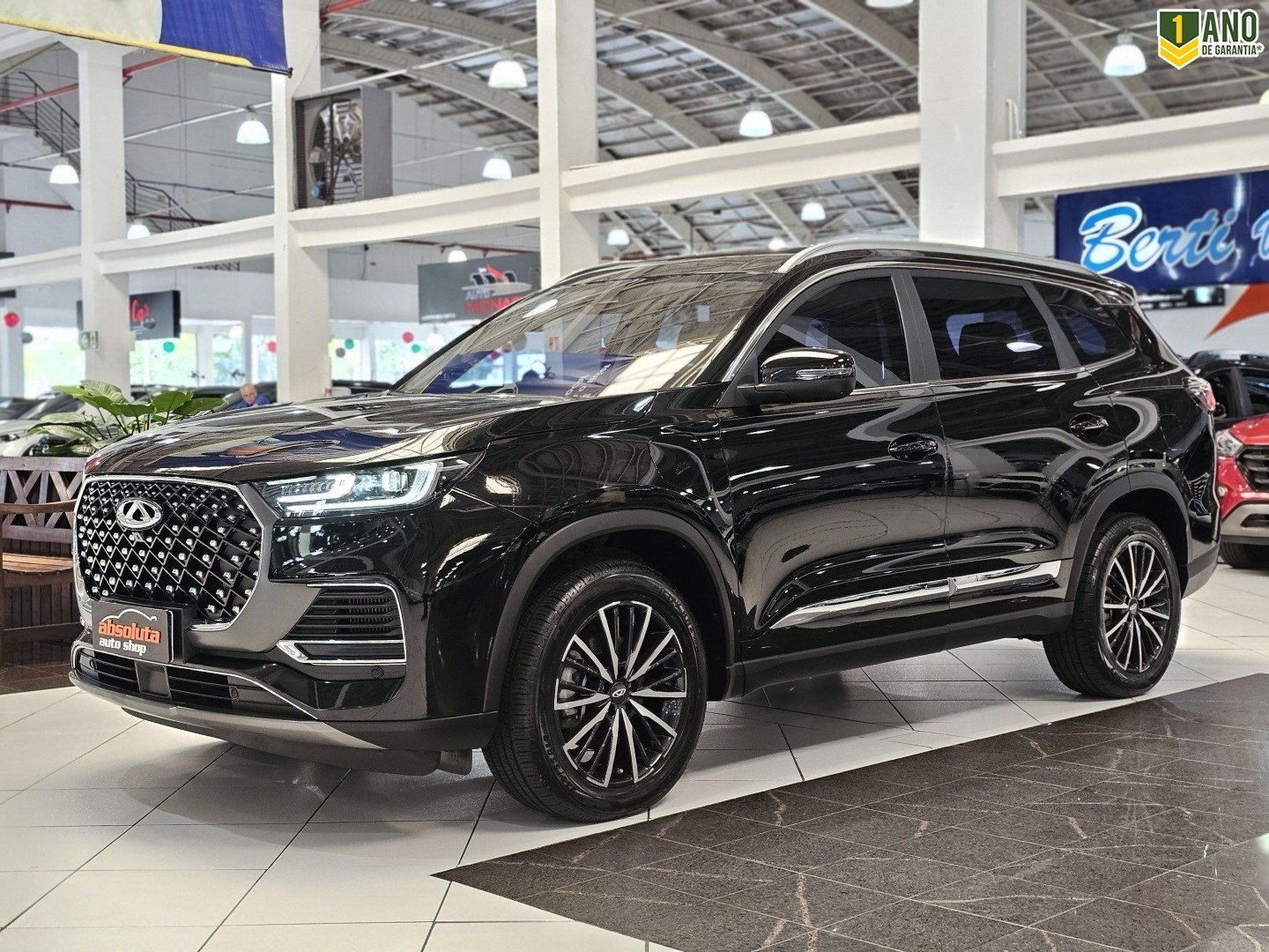 Caoa Chery Tiggo 8 PRO 1.5 Turbo (Híbrido) na cor Preto em Curitiba / PR - 986370