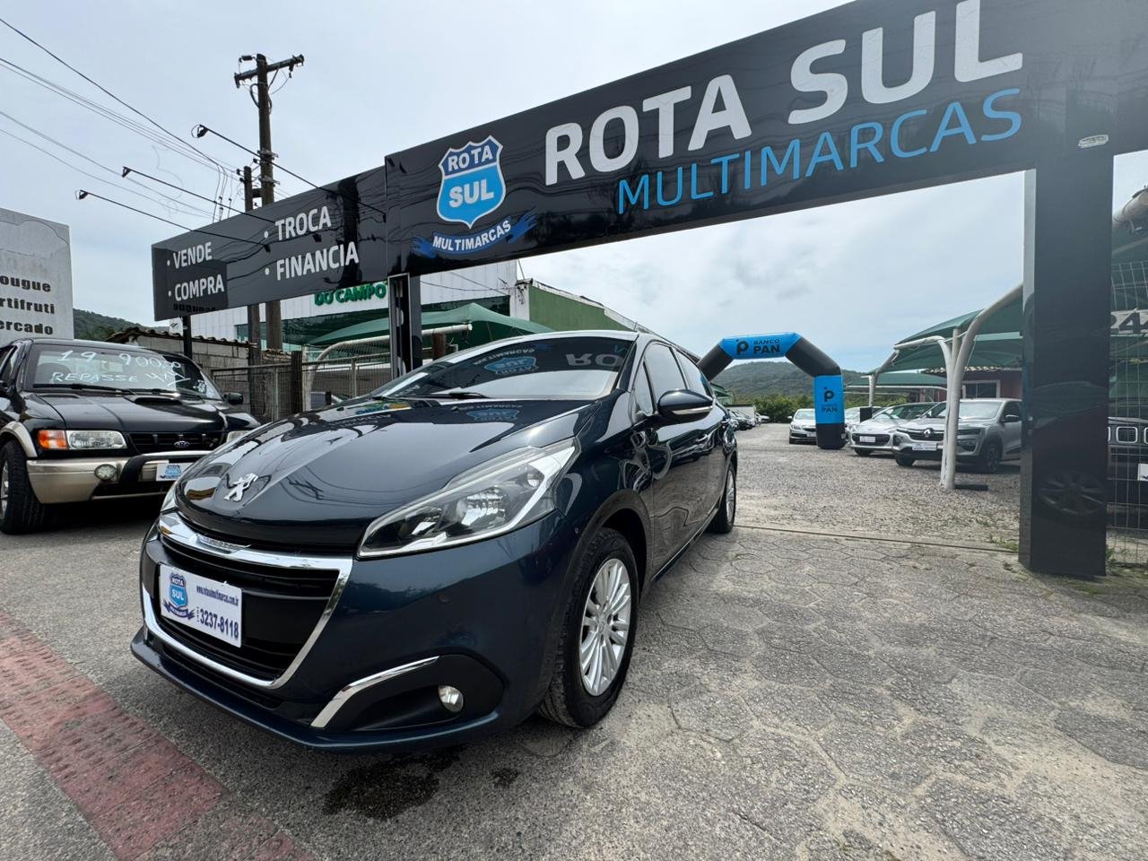 Peugeot 208 Allure 1.2 Flex 12V 5p Mec. na cor Azul em Florianópolis / SC - 986668