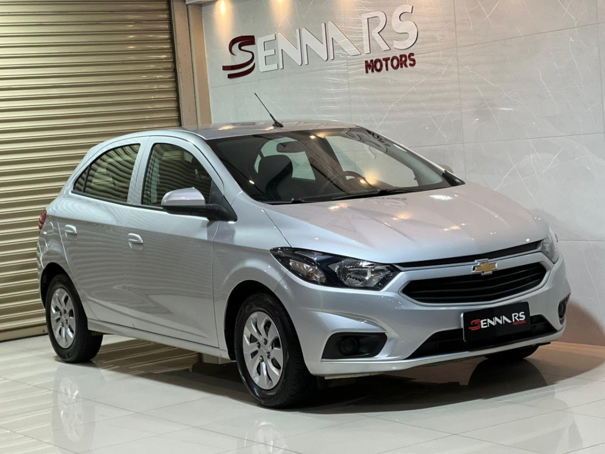 Chevrolet Onix HATCH LT 1.0 12V TB Flex 5p Aut. na cor Prata no Cachoeirinha / RS - 987249
