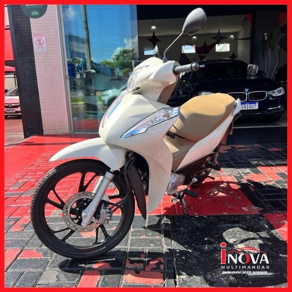 Honda BIZ 125 EX/ 125 EX FLEX  na cor Branco em Maringá / PR - 987590