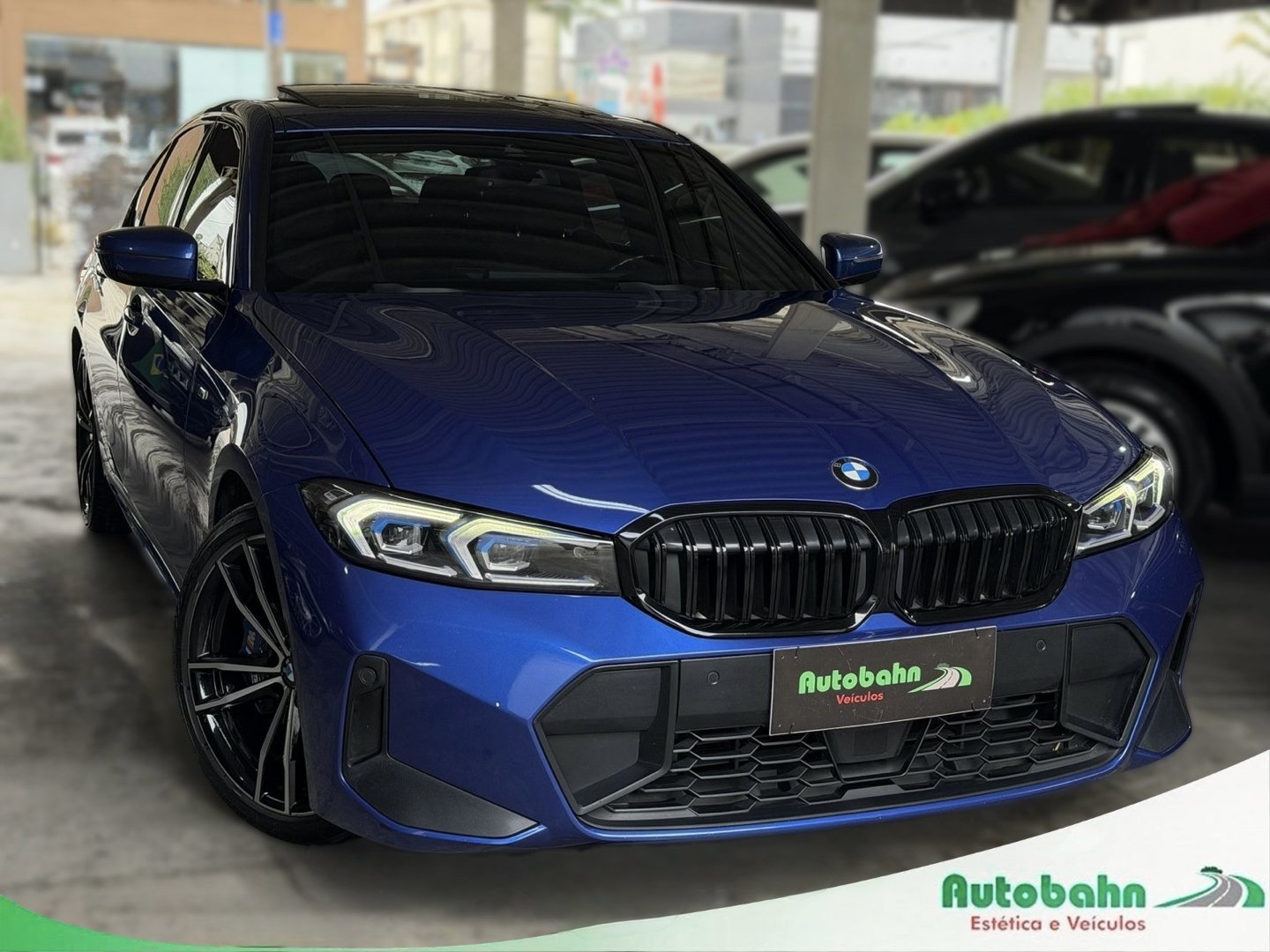 BMW 320i 2.0 TB M Sport A.Flex/M.Sport 4p na cor Azul em Joinville / SC - 987677