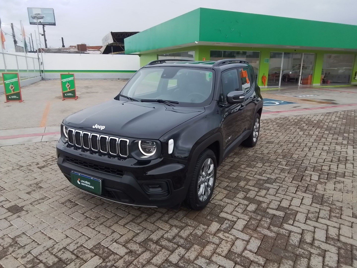 Jeep Renegade Long. T270 1.3 TB 4x2 Flex Aut. na cor Preto no São Leopoldo / RS - 987843