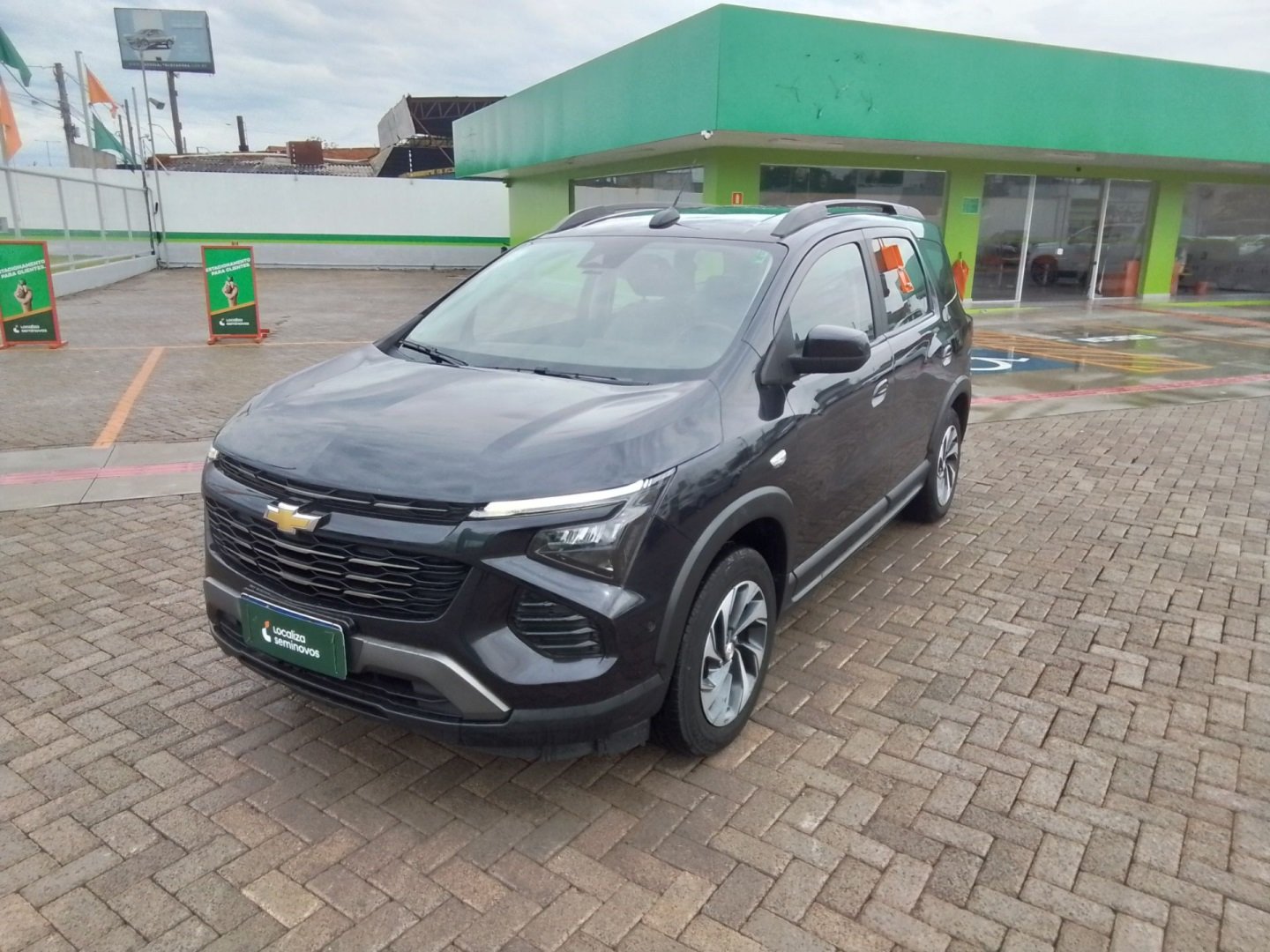 Chevrolet Spin PREMIER 1.8 8V Econo.Flex 5p Aut. na cor Cinza no São Leopoldo / RS - 988036