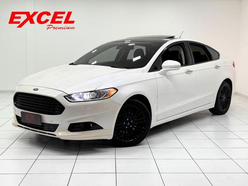 Ford Fusion Titanium 2.0 GTDI Eco. Awd Aut. na cor Branco em Curitiba / PR - 988142