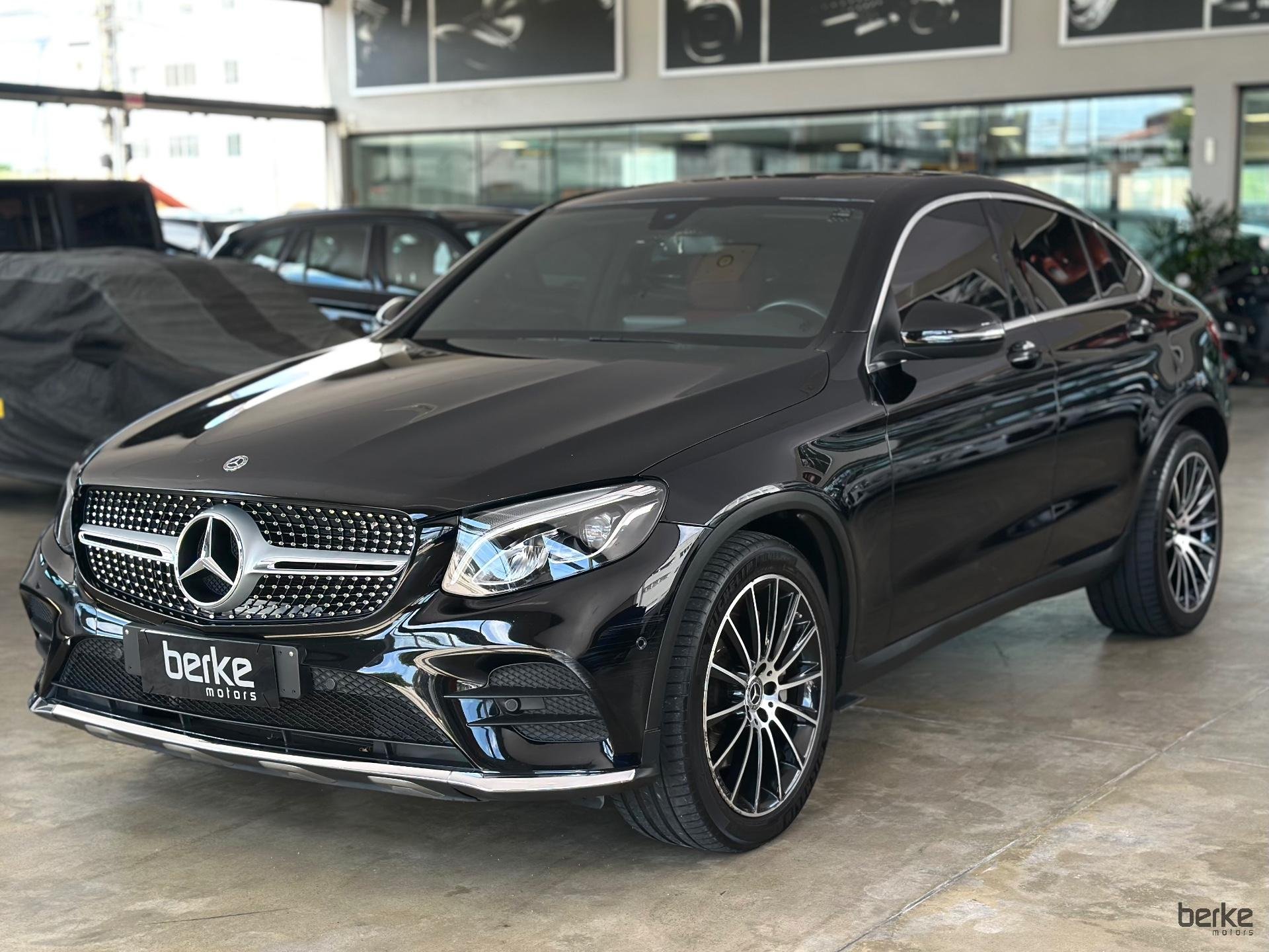 Mercedes-Benz GLC-250 Coupe 4MATIC 2.0 TB 16V Aut. na cor Preto em Florianópolis / SC - 988530