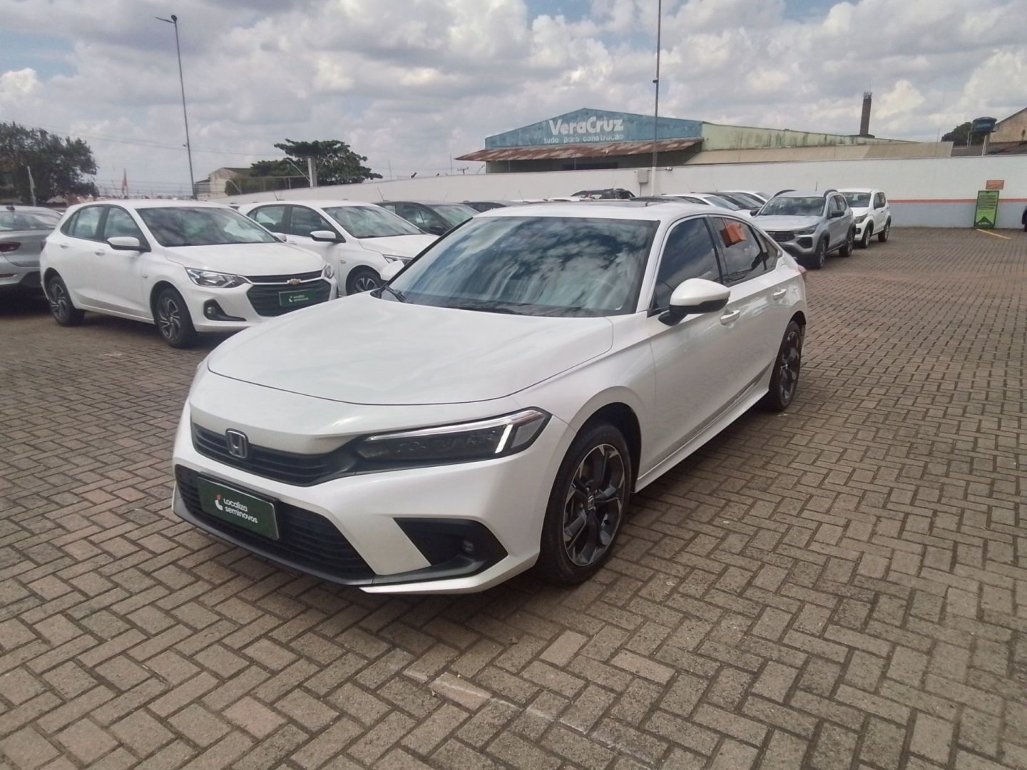 Honda Civic Sed.Touring 2.0 16V Aut. (Híbrido) na cor Branco em Maringá / PR - 988535