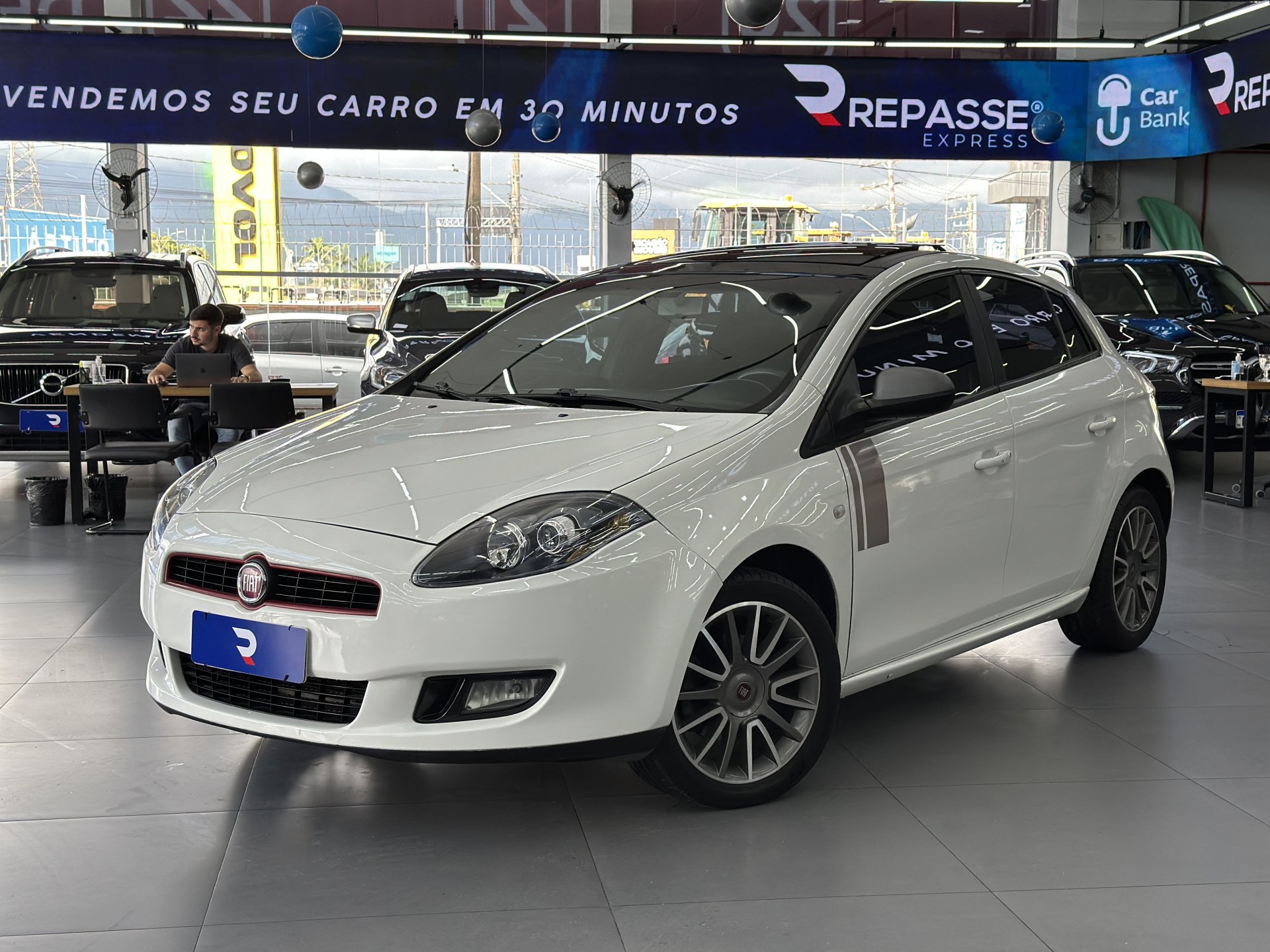 Fiat Bravo SPORTING 1.8 Flex 16V 5p na cor Branco em Palhoça / SC - 988610