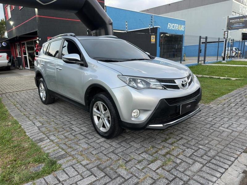 Toyota RAV4 2.0 4x4 16V Aut. na cor Prata em Curitiba / PR - 988638