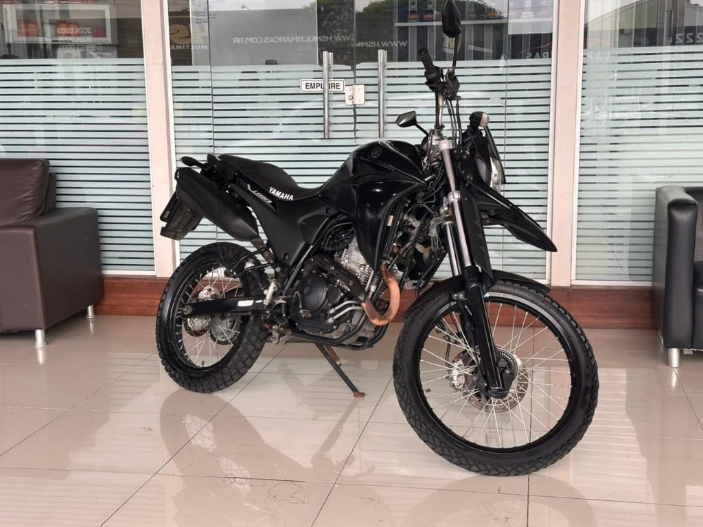 YAMAHA XTZ 250 LANDER 249cc/LANDER BLUEFLEX/ABS  na cor Preto em Florianópolis / SC - 989358