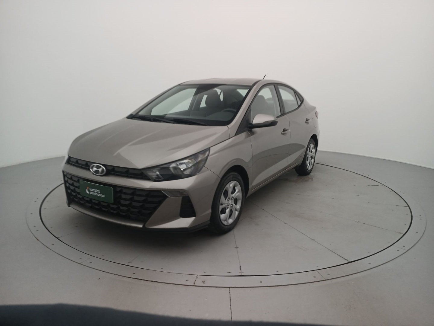 Hyundai HB20S Comfort Plus 1.0 Flex 12V Mec. na cor Prata em São José dos Pinhais / PR - 990041