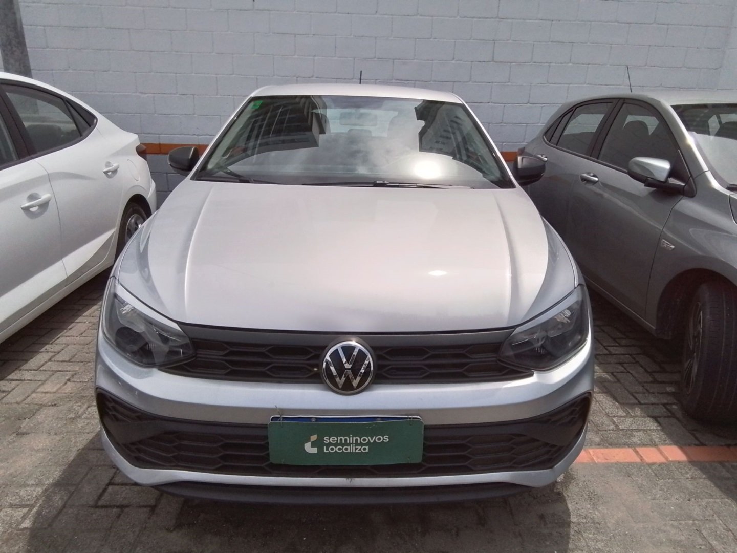 Volkswagen Polo Track Rock in Rio 1.0 Flex 12V 5p na cor Prata em Jaraguá do Sul / SC - 991311