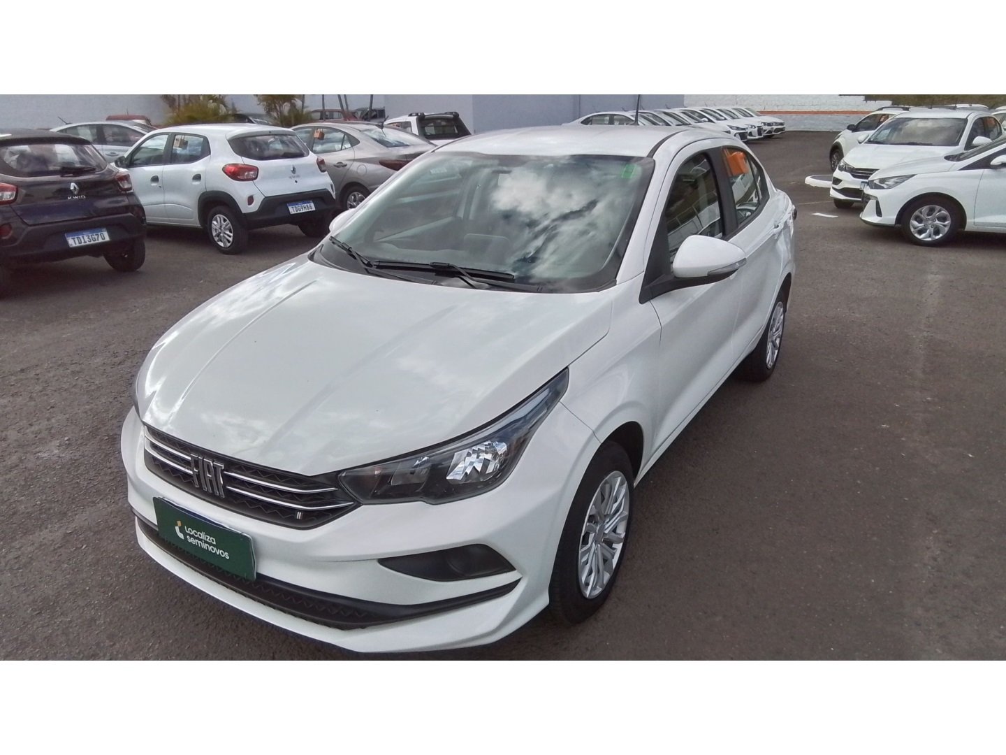 Fiat Cronos DRIVE 1.3 8V Flex na cor Branco em Jaraguá do Sul / SC - 991329