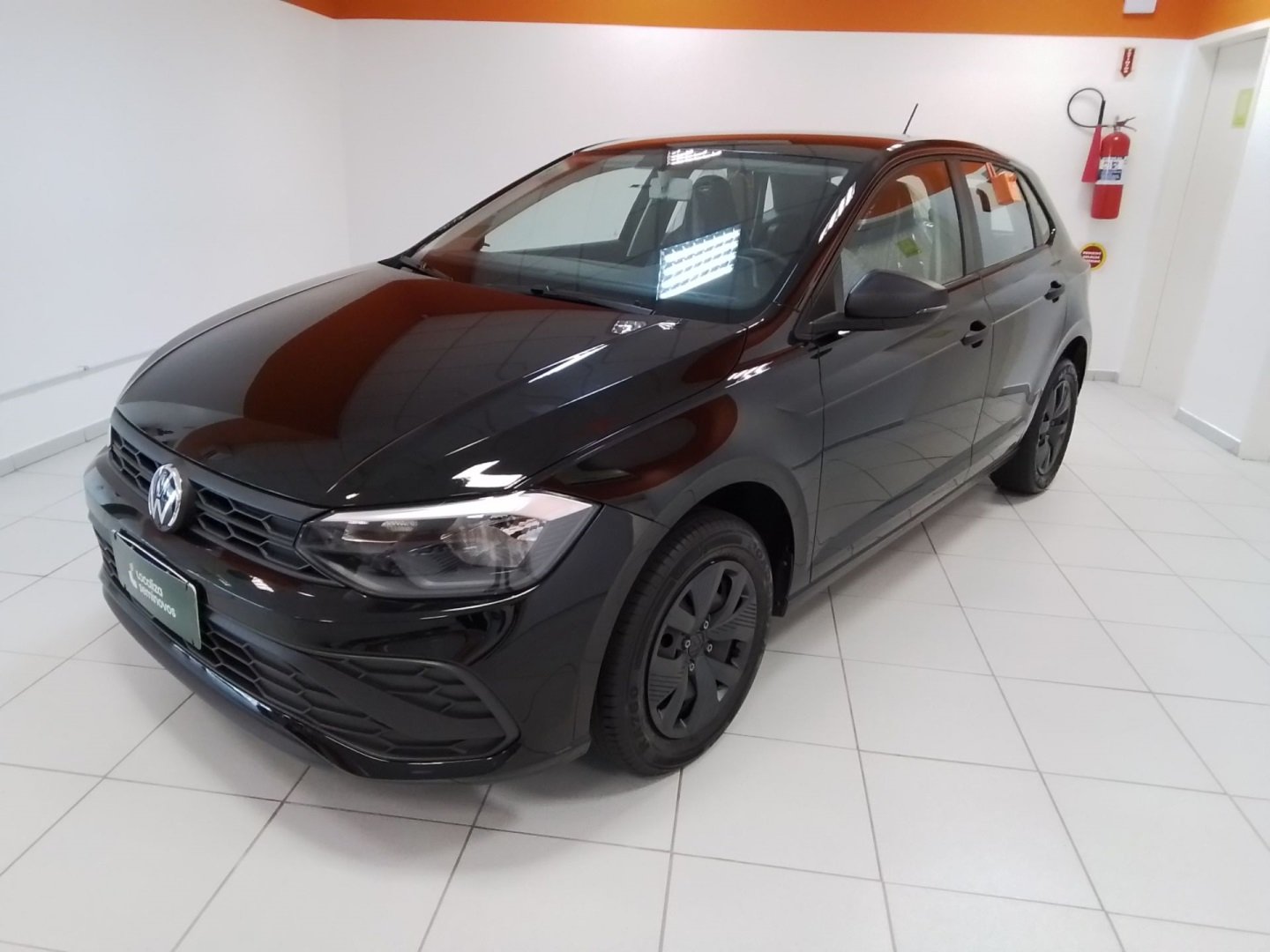 Volkswagen Polo Track Rock in Rio 1.0 Flex 12V 5p na cor Preto em Jaraguá do Sul / SC - 991331